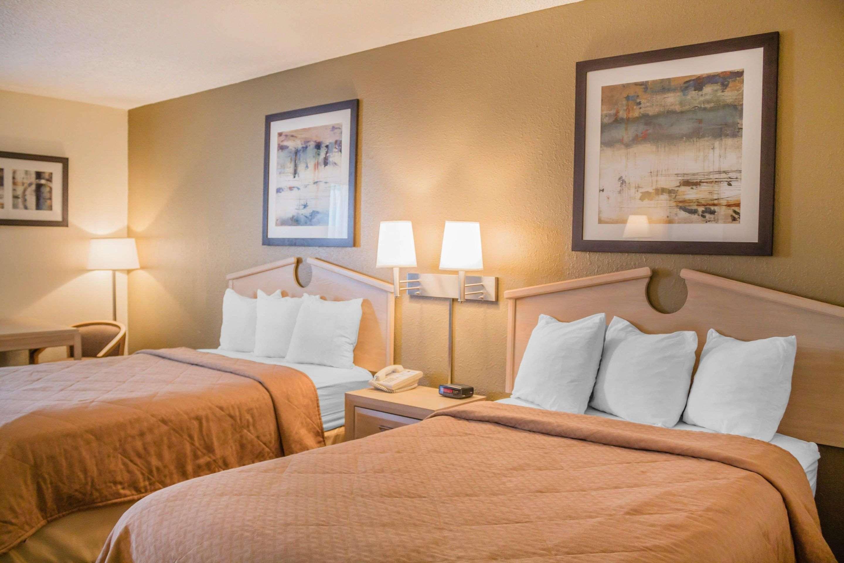 Quality Inn Порт Клинтън Екстериор снимка