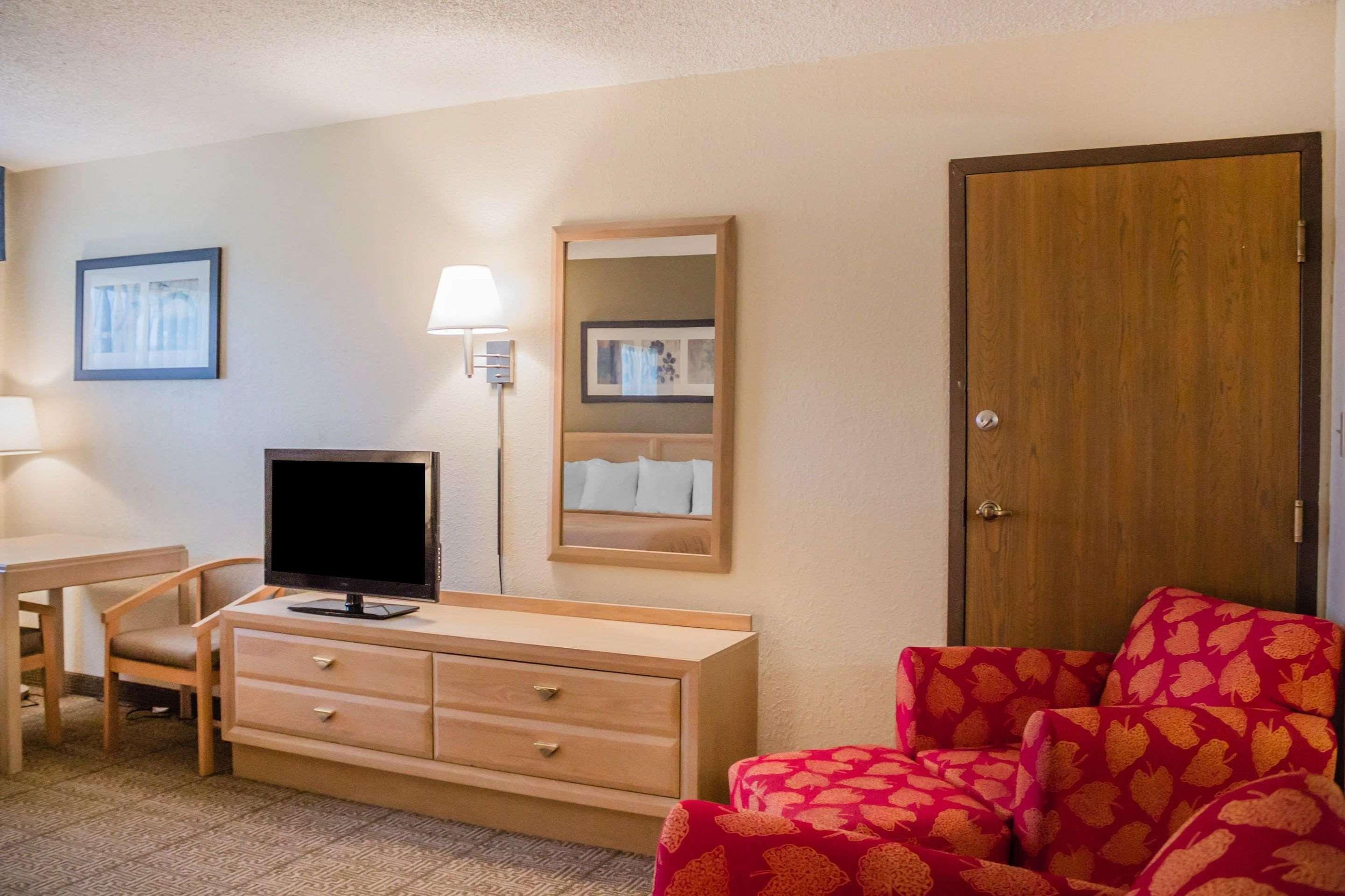 Quality Inn Порт Клинтън Екстериор снимка