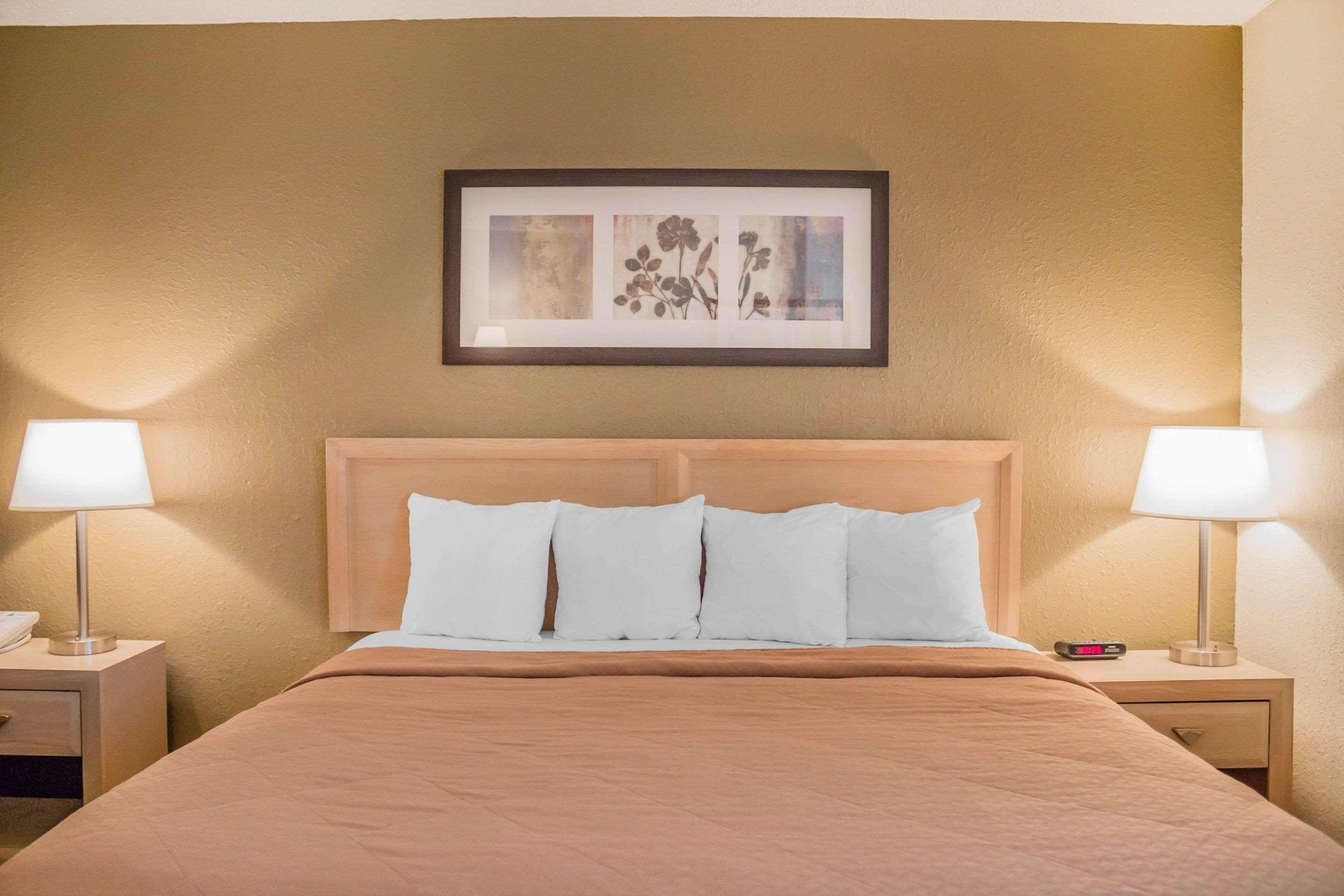 Quality Inn Порт Клинтън Екстериор снимка